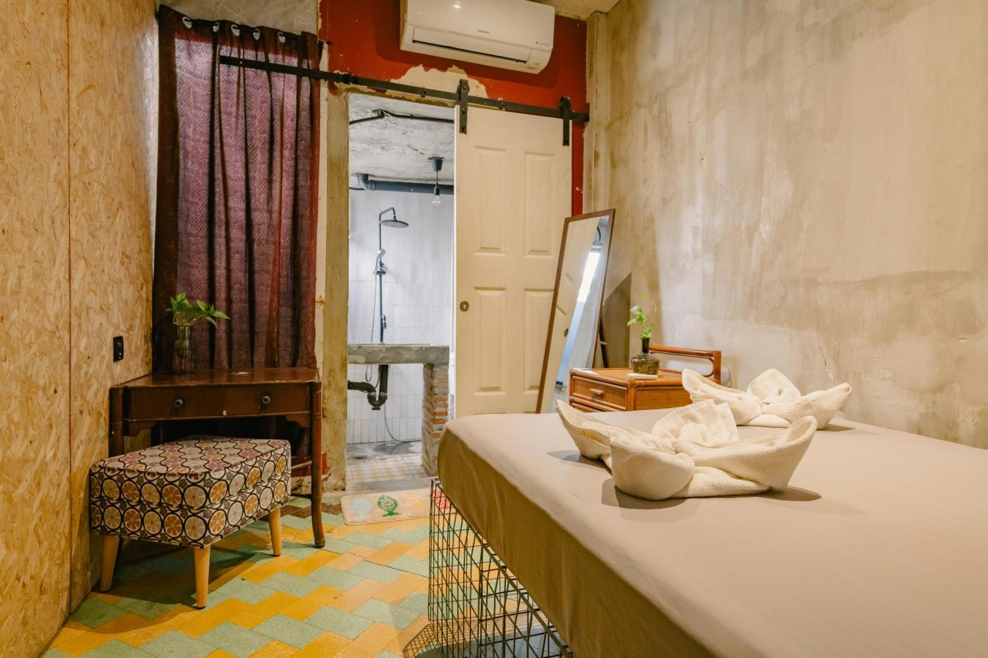 The Flying Fish Hostel סבו חדר תמונה