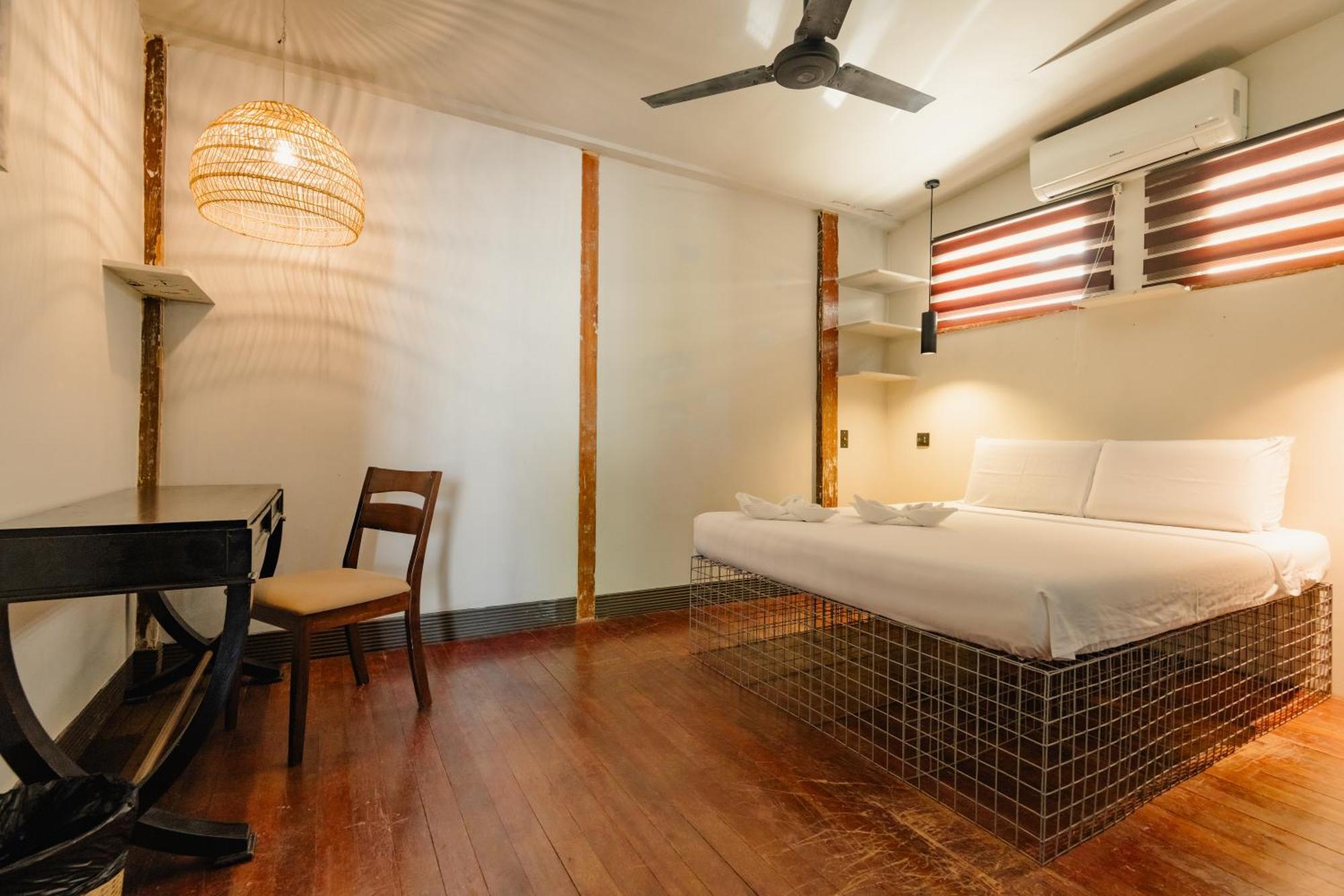 The Flying Fish Hostel סבו מראה חיצוני תמונה